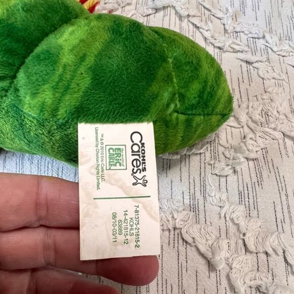Kohl's Cares The Very Hungry Caterpillar Plush and Book‎ in Spanish - Picture 3 of 5